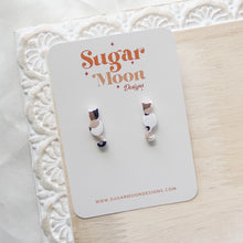 Load image into Gallery viewer, Cat Studs