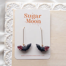 Load image into Gallery viewer, Small Floral Bats