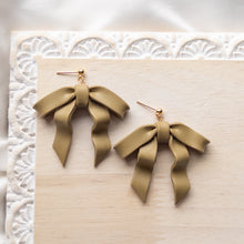 Load image into Gallery viewer, Autumn Bows