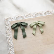 Load image into Gallery viewer, Cherie Bows (Stud Back)