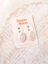 Load image into Gallery viewer, Costal Sand Earrings