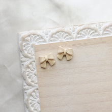 Load image into Gallery viewer, Spring Bow Studs