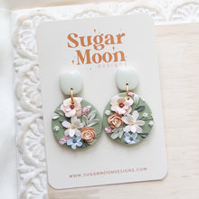 Load image into Gallery viewer, Flora