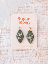 Load image into Gallery viewer, Vintage Woodland Vine Dangles