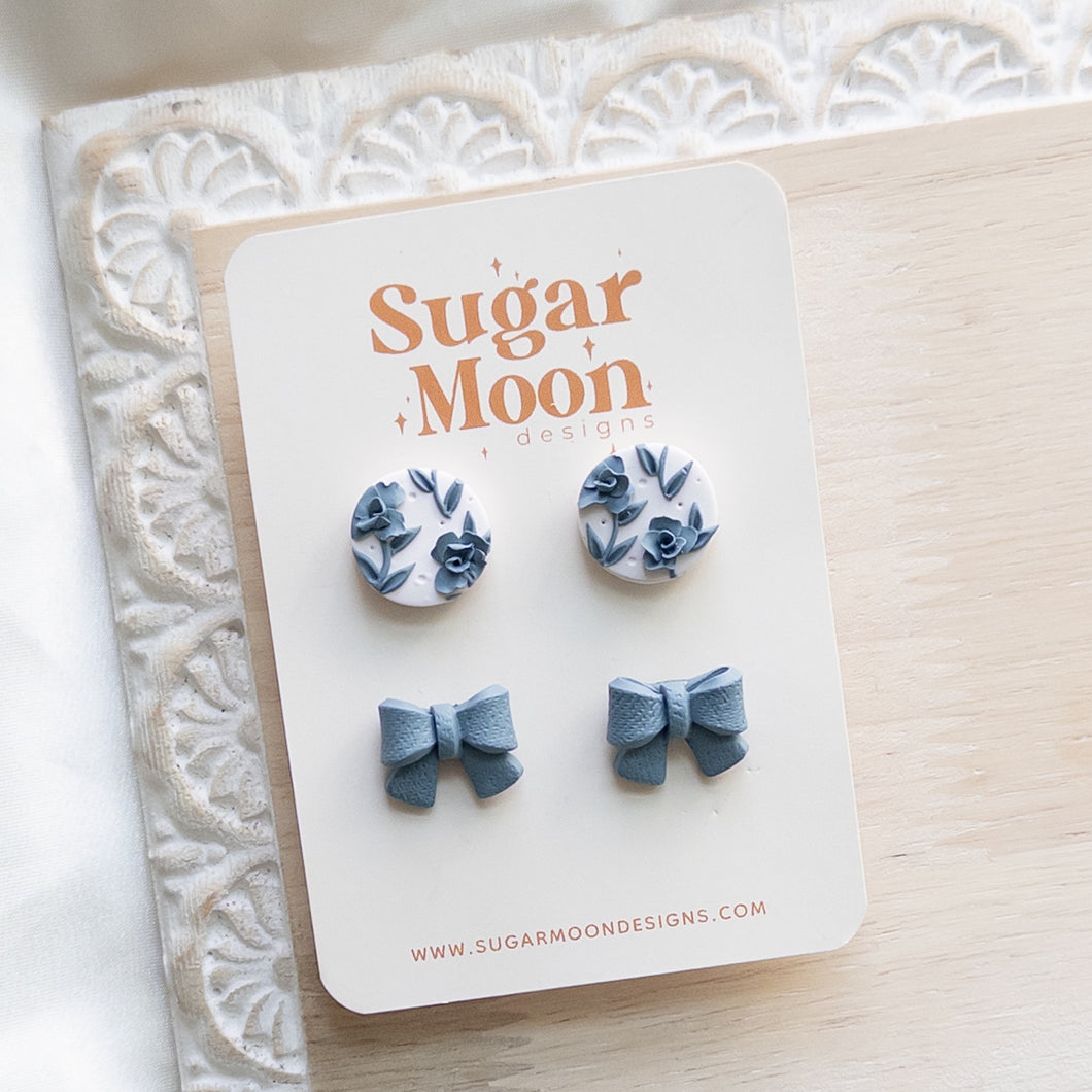 Blue Floral Stud Set