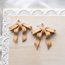 Load image into Gallery viewer, Autumn Bows
