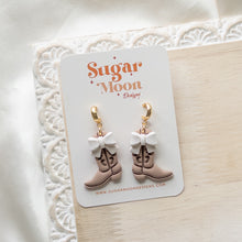 Load image into Gallery viewer, Spring Cowboy Boots
