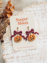 Load image into Gallery viewer, Jack-O-Lantern and Bow Dangles
