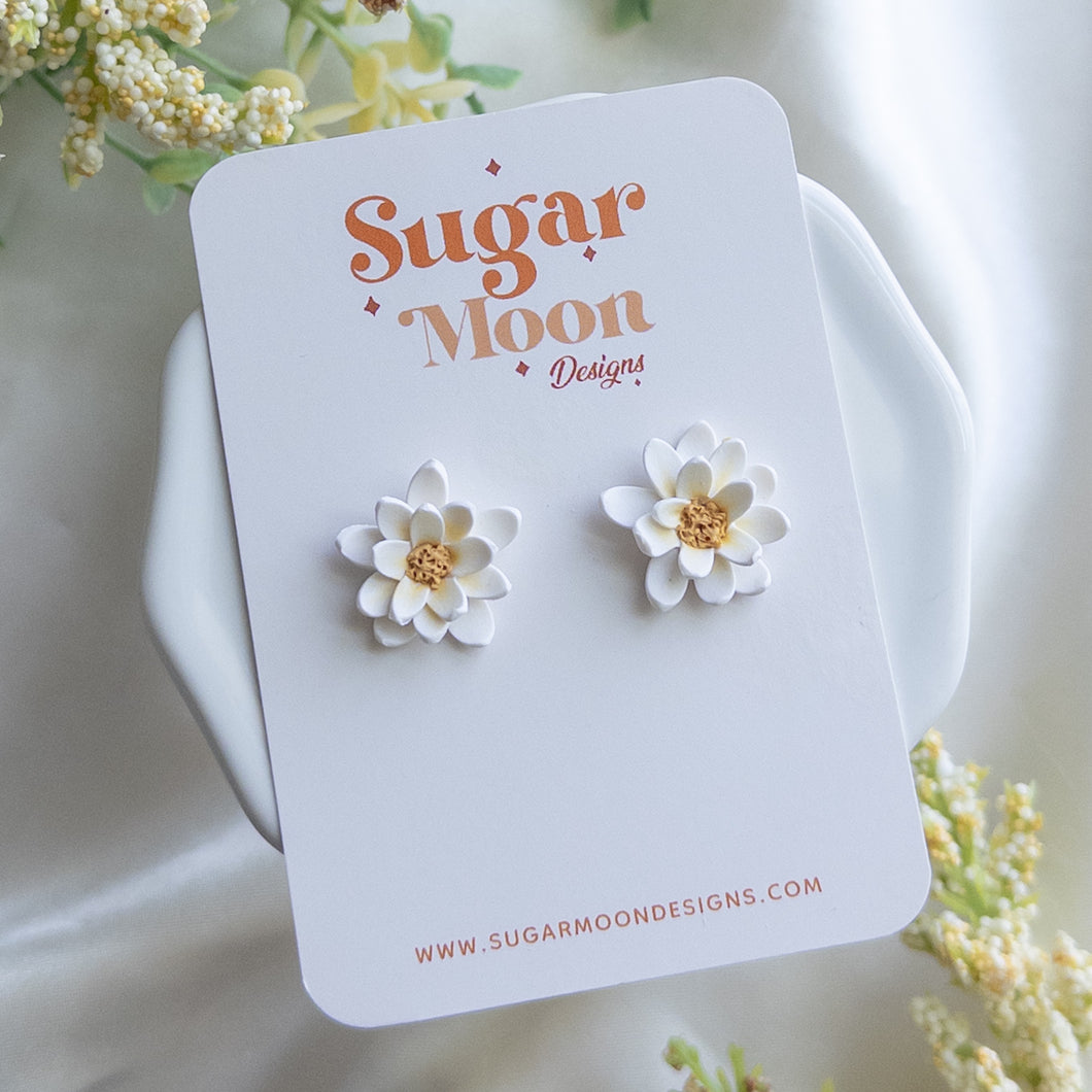 Daisy Stud Set
