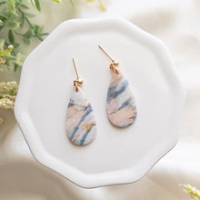Load image into Gallery viewer, Spring Marble Collection
